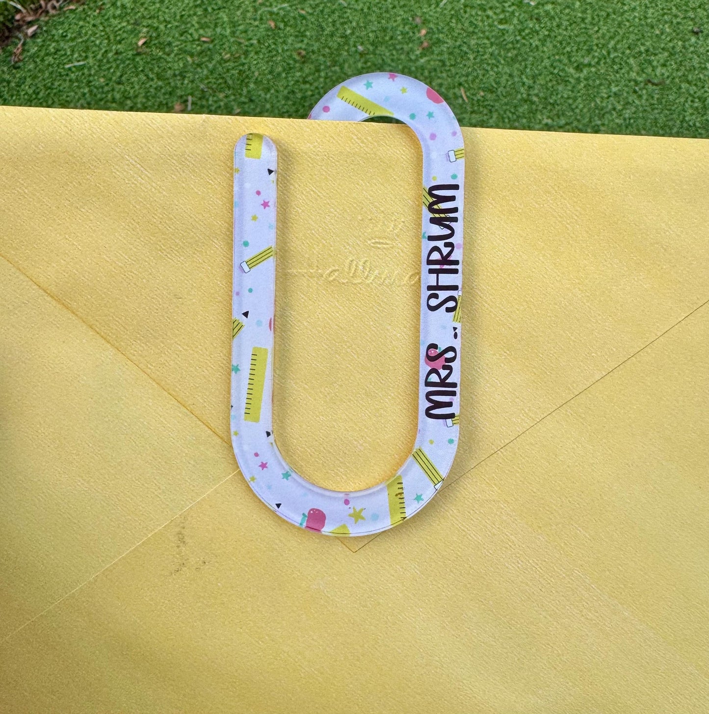 jumbo paperclip, jumbo bookmark, teacher bookmark, personalized bookmark, acrylic bookmark, teacher gift, bookmark, personalized gift