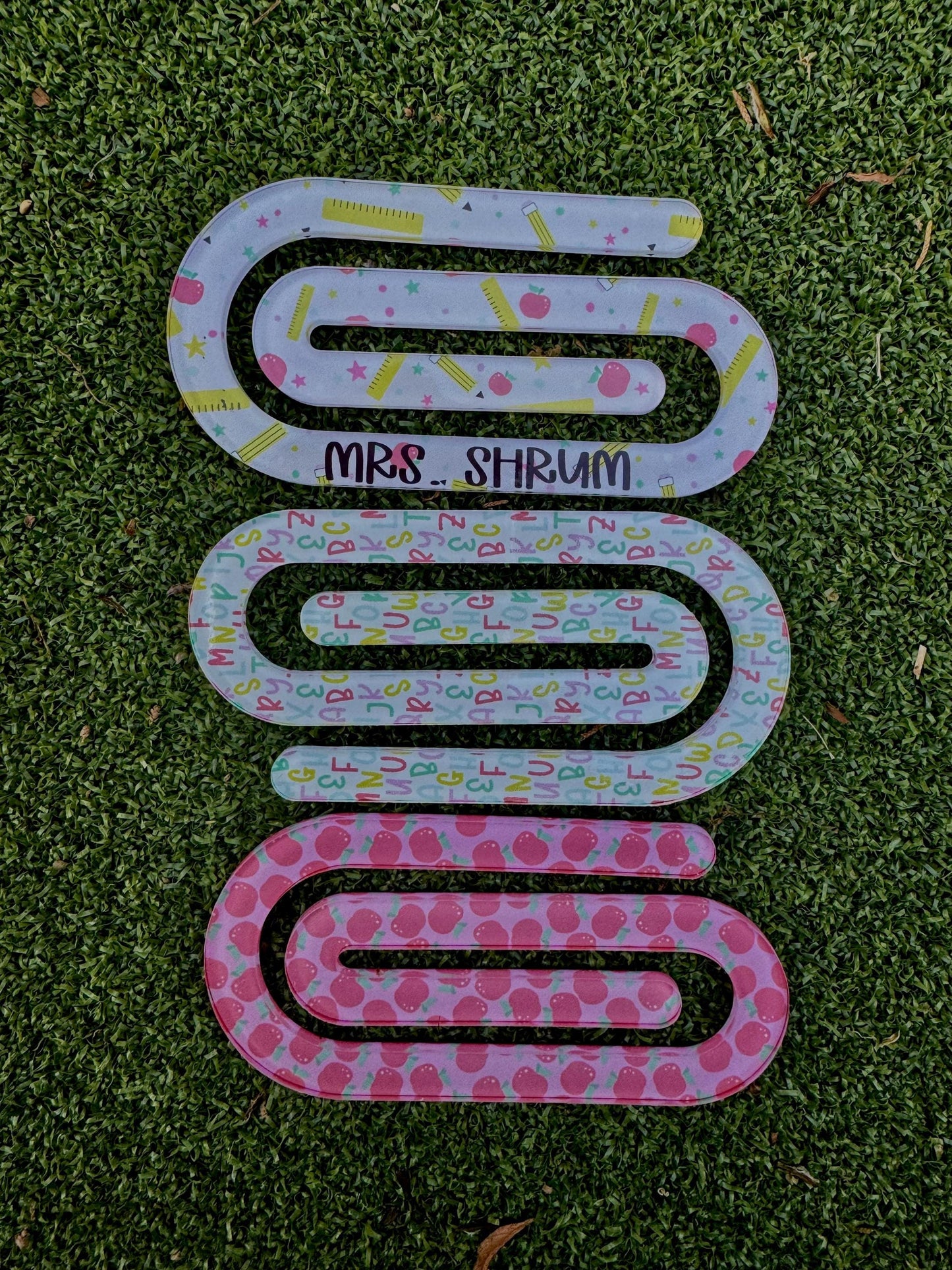 jumbo paperclip, jumbo bookmark, teacher bookmark, personalized bookmark, acrylic bookmark, teacher gift, bookmark, personalized gift