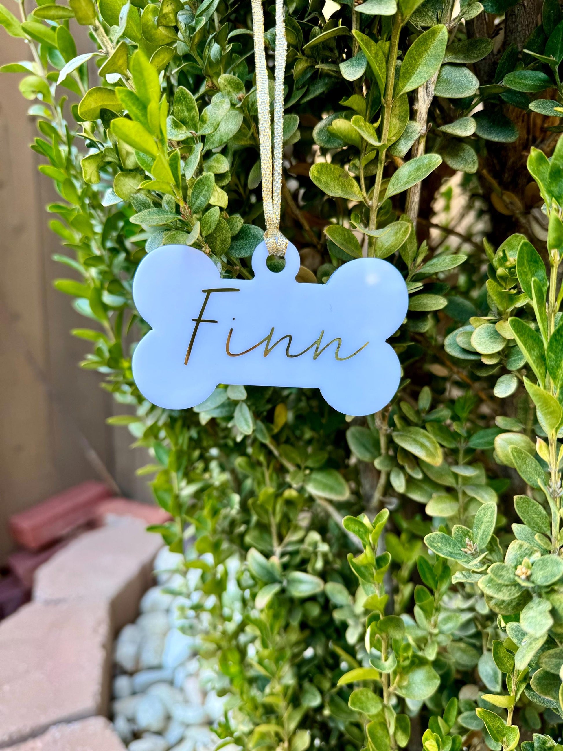 Personalized dog ornament • pet ornament • dog tag • dog stocking tag • pet gift • friend gift • ornament • personalized gift • dog mom